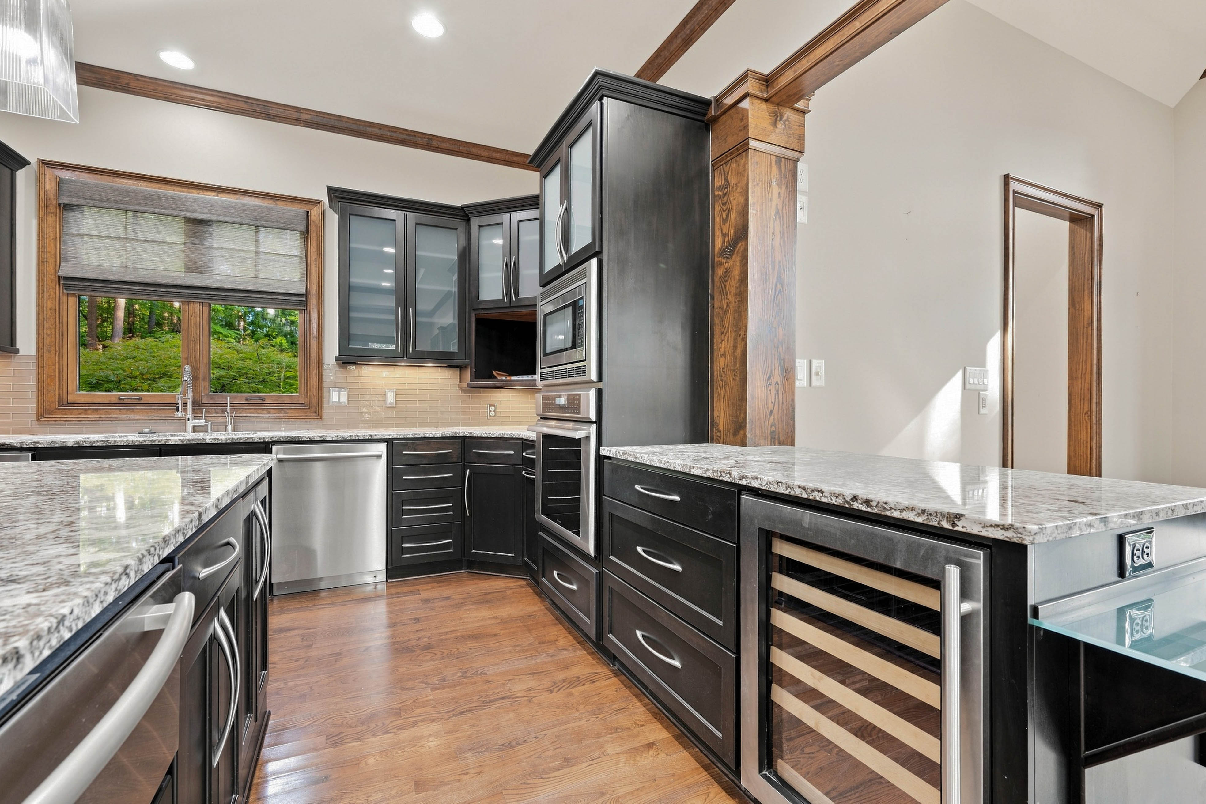 1100 Bachelors Run image 12